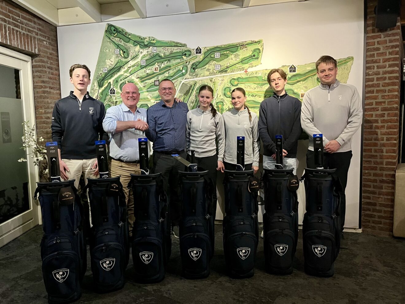 Businessclub sponsort jeugdspelers